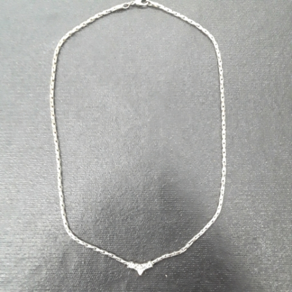 Silver tone rhinestone choker